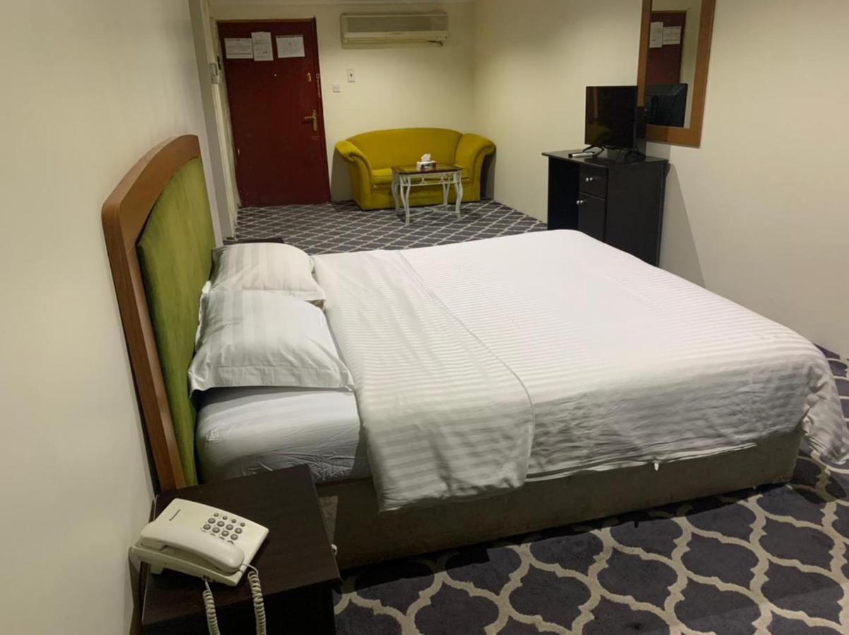 Al Aziziyah Hotel And Suites Khamis Mushait Extérieur photo