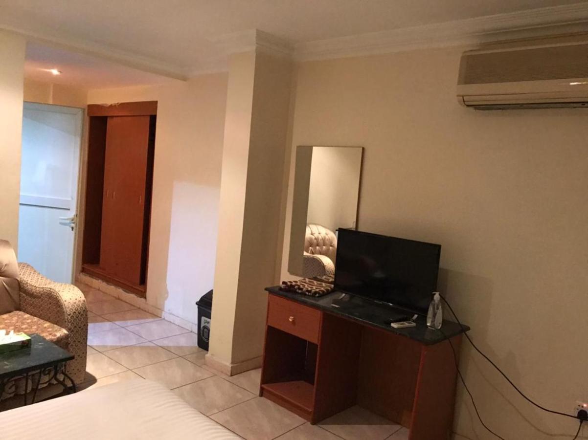 Al Aziziyah Hotel And Suites Khamis Mushait Extérieur photo