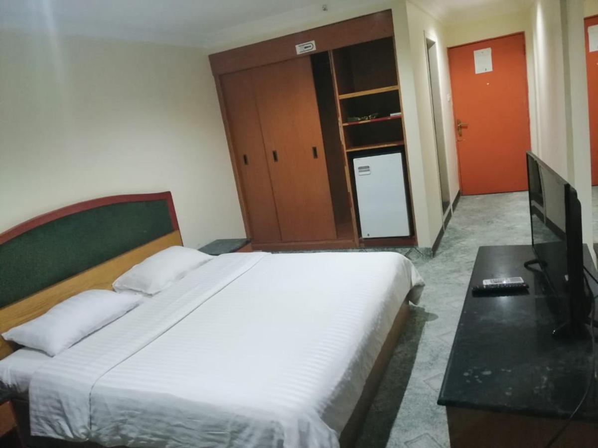 Al Aziziyah Hotel And Suites Khamis Mushait Extérieur photo