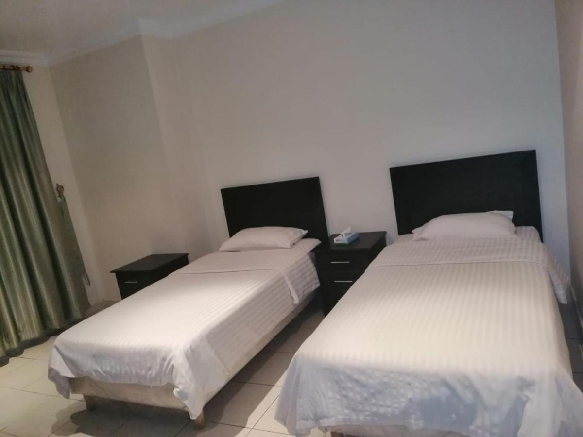 Al Aziziyah Hotel And Suites Khamis Mushait Extérieur photo