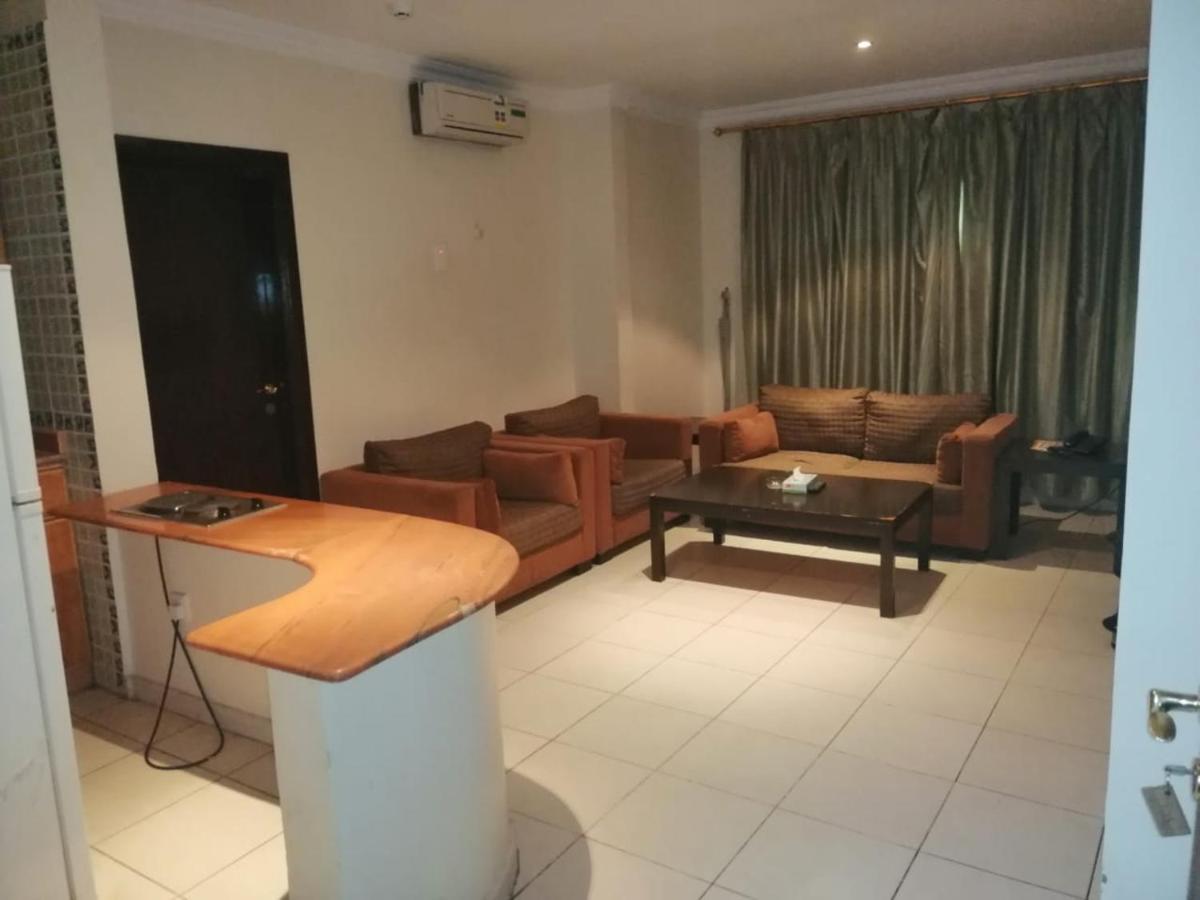 Al Aziziyah Hotel And Suites Khamis Mushait Extérieur photo