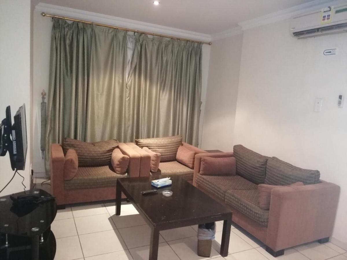 Al Aziziyah Hotel And Suites Khamis Mushait Extérieur photo